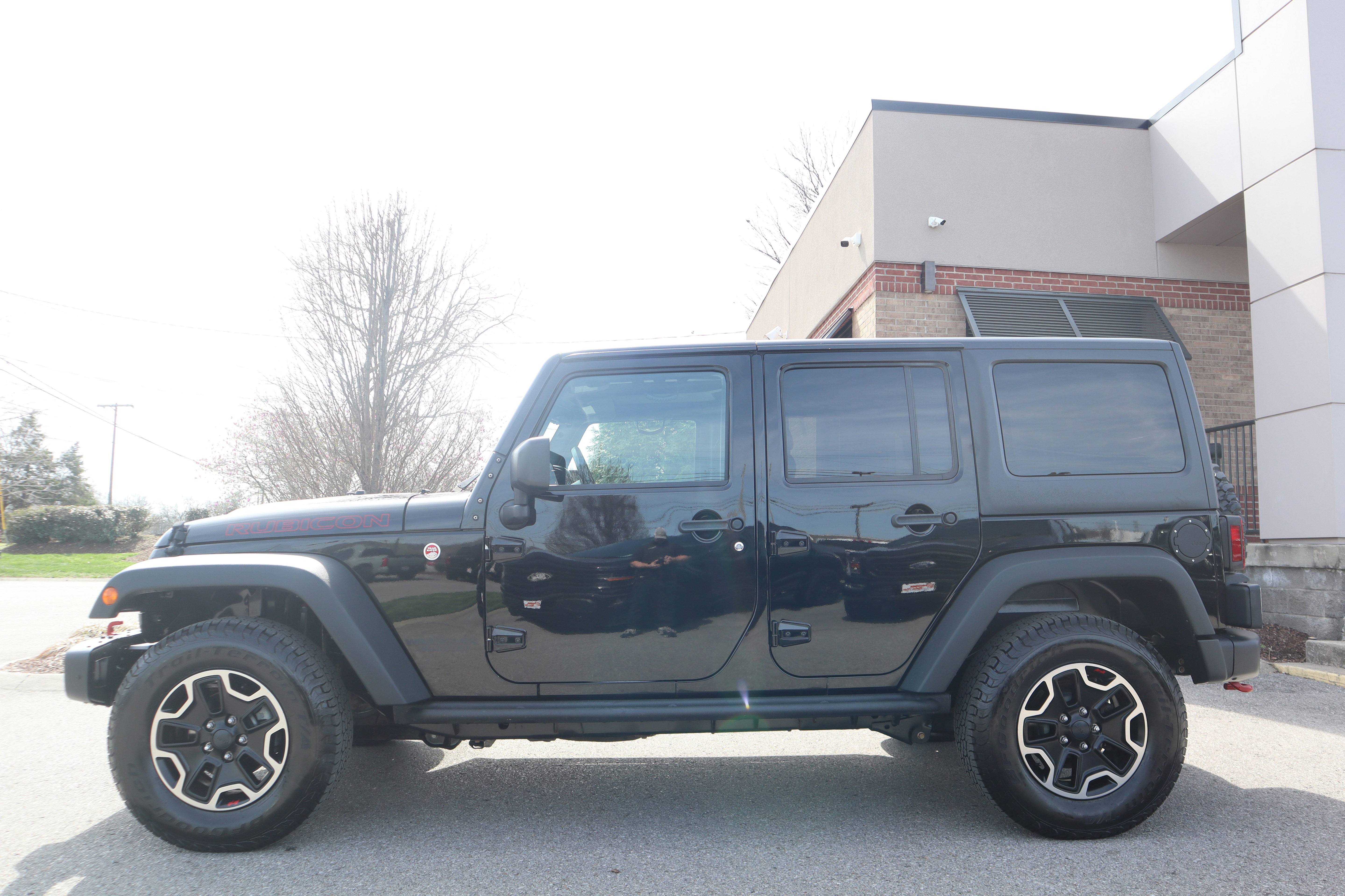 Used 2017 Jeep Wrangler Unlimited Rubicon image 10