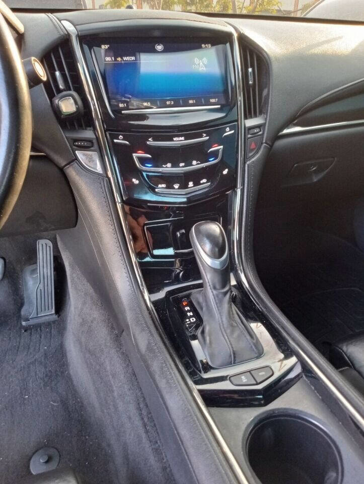 Used 2017 Chevrolet Camaro LT w/ RS Package image 12