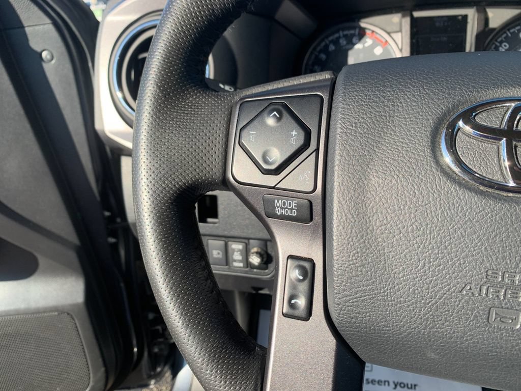 Used 2023 Toyota Tacoma TRD Off-Road AWD/4WD image 27