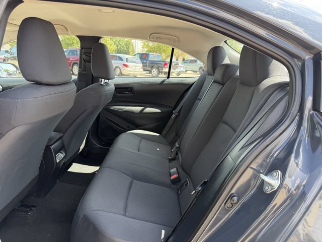 Used 2025 Toyota Corolla LE FWD image 24