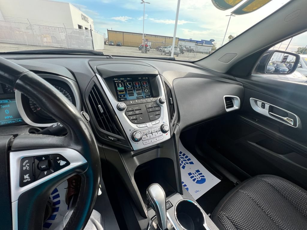 Used 2015 Chevrolet Equinox LT w/ Driver Convenience Package AWD/4WD image 19