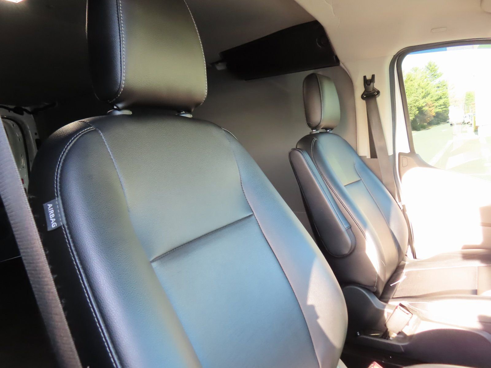 Used 2023 Ford Transit 150 Low Roof AWD w/ Exterior Upgrade Package image 26