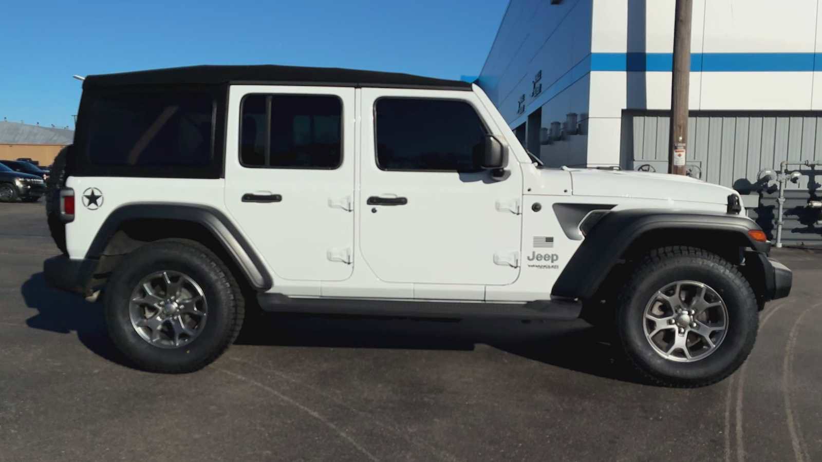 Used 2020 Jeep Wrangler Unlimited Sport image 9