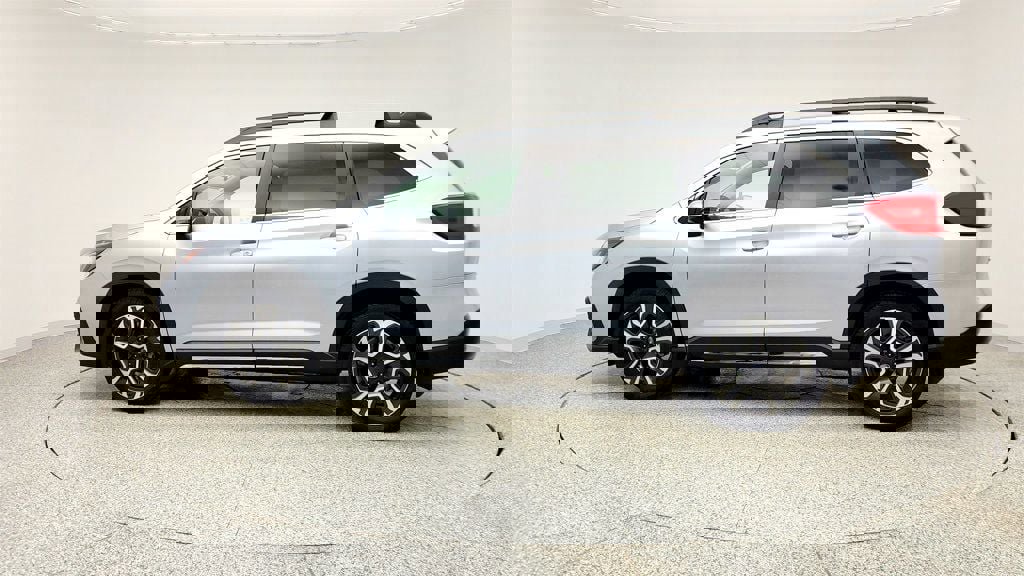 Used 2023 Subaru Ascent Limited AWD/4WD image 13