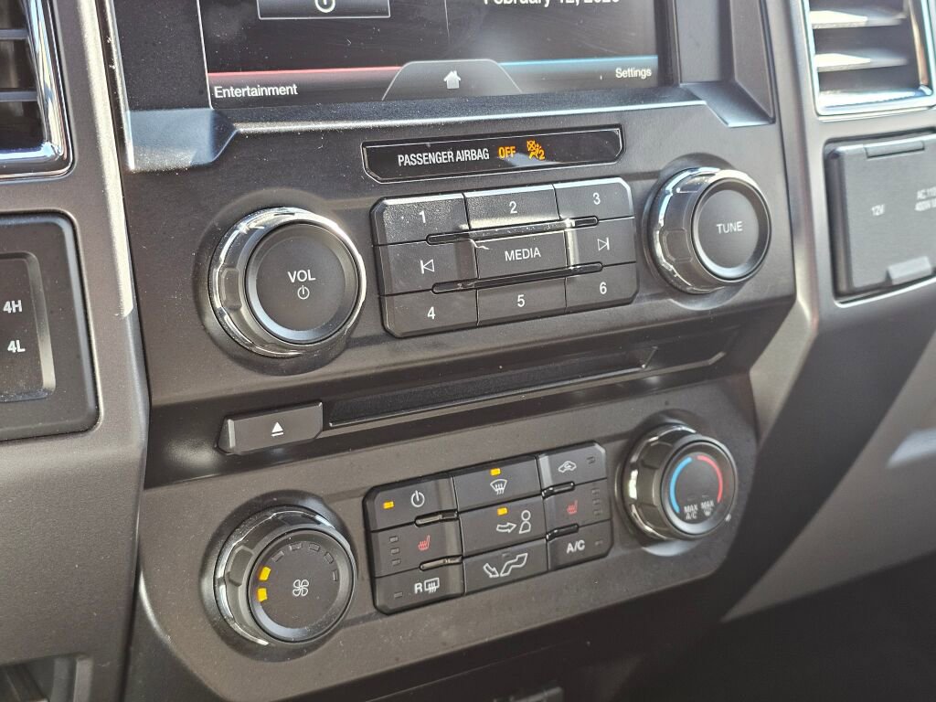 Used 2015 Ford F150 XLT w/ Equipment Group 302A Luxury image 22