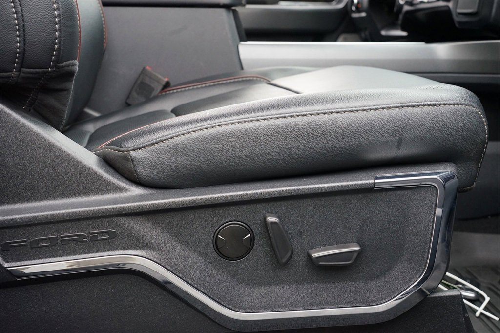 Used 2023 Ford F350 Lariat w/ Lariat Ultimate Package image 31