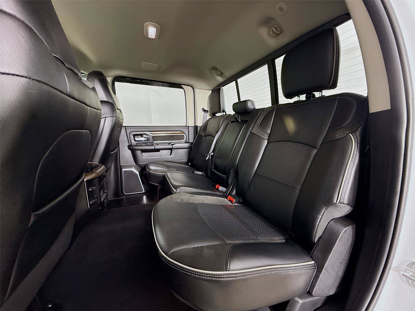 Used 2023 RAM 2500 Laramie AWD/4WD image 26