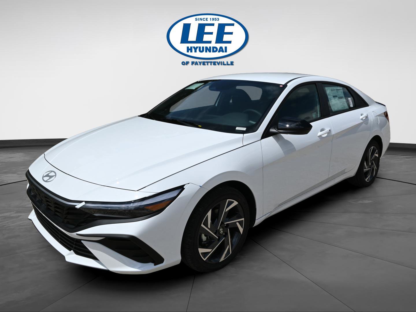 New 2025 Hyundai Elantra SEL image 5