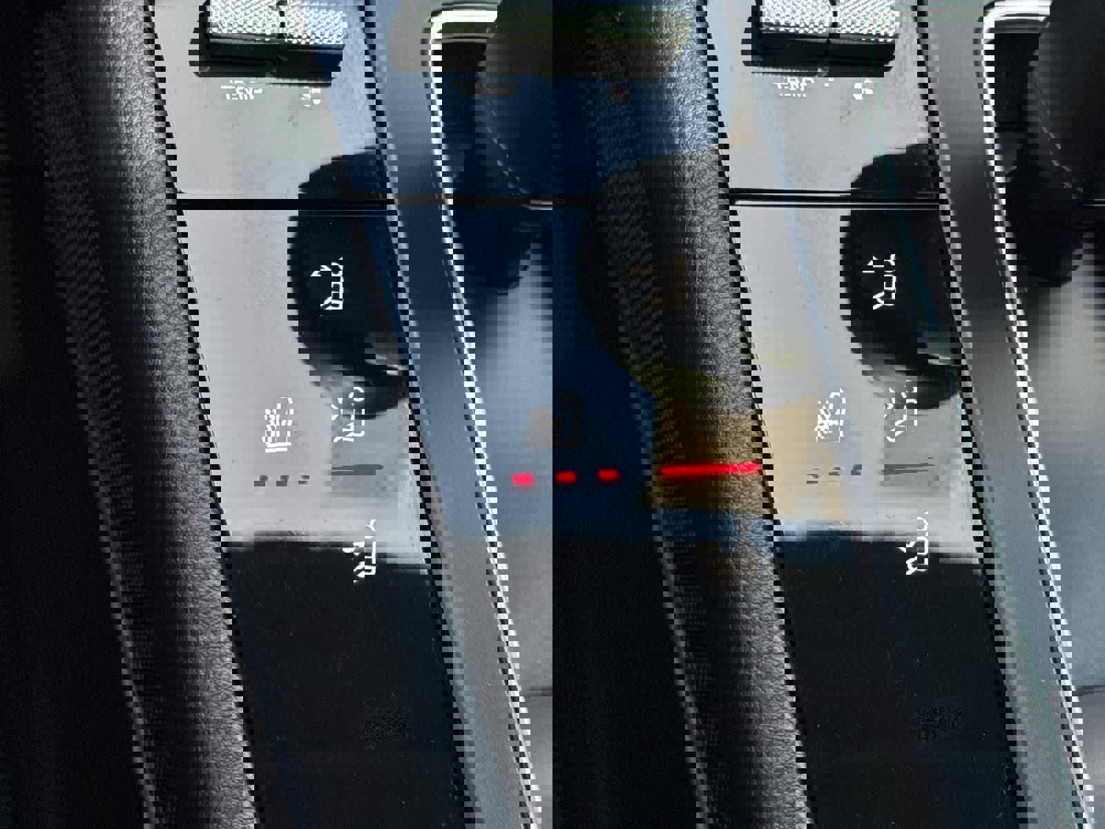 Used 2022 Porsche Macan image 20