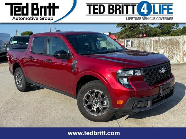 Used 2025 Ford Maverick XLT w/ Equipment Group 301A AWD/4WD image 1