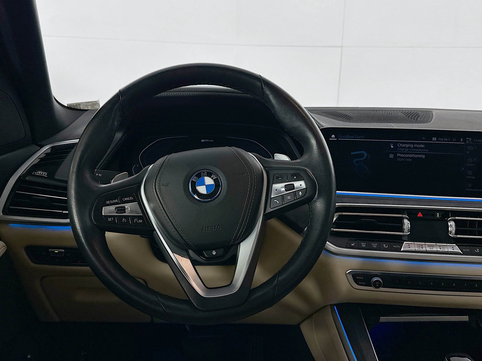 Used 2022 BMW X5 xDrive45e w/ Premium Package AWD/4WD image 18