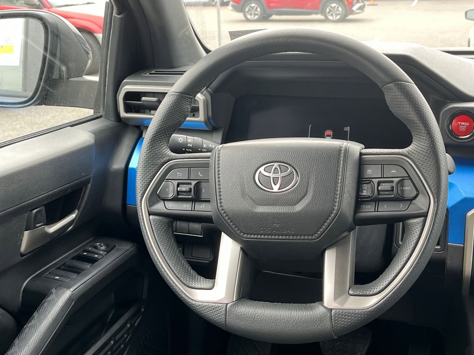 Used 2025 Toyota Tacoma TRD Off-Road AWD/4WD image 28