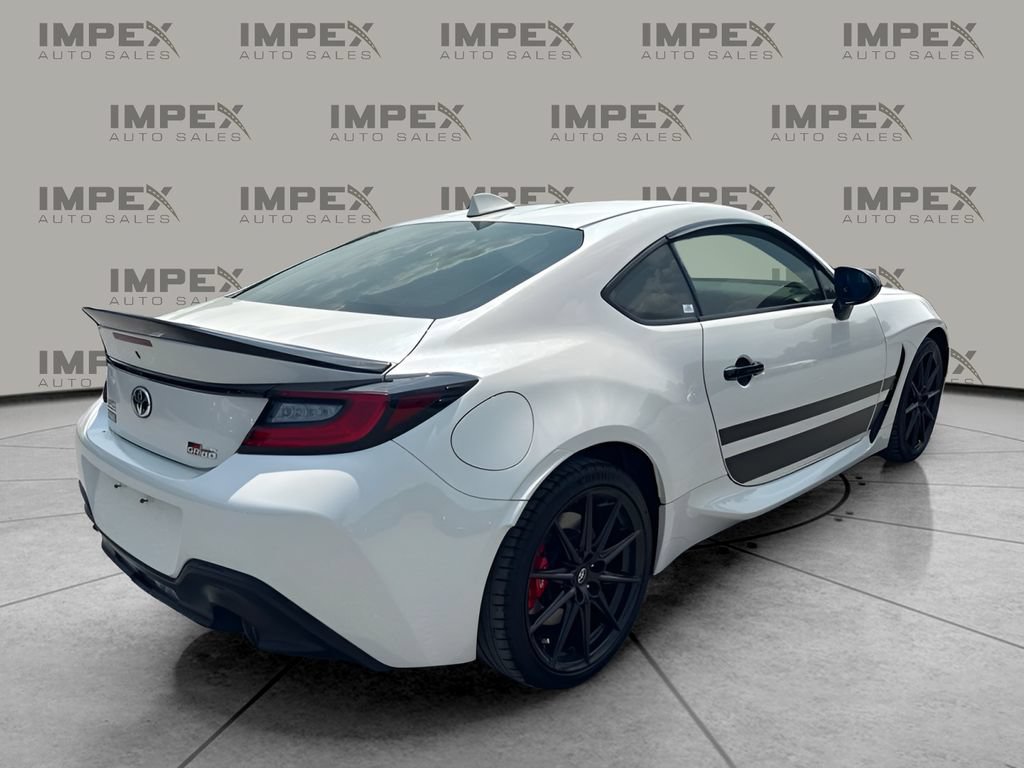 Used 2024 Toyota GR86 TRUENO Edition RWD image 3