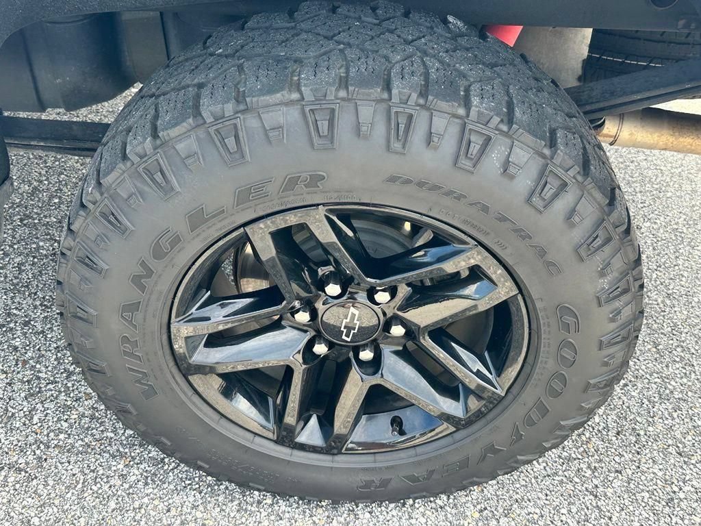 Used 2022 Chevrolet Silverado 1500 LT Trail Boss w/ LT Trail Boss Premium Package AWD/4WD image 24