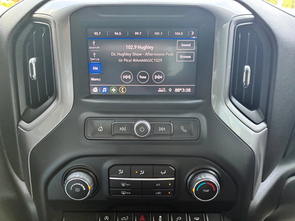 Used 2022 Chevrolet Silverado 1500 Custom w/ Safety Confidence Package RWD image 20
