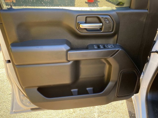 Used 2024 Chevrolet Silverado 1500 Custom RWD image 11