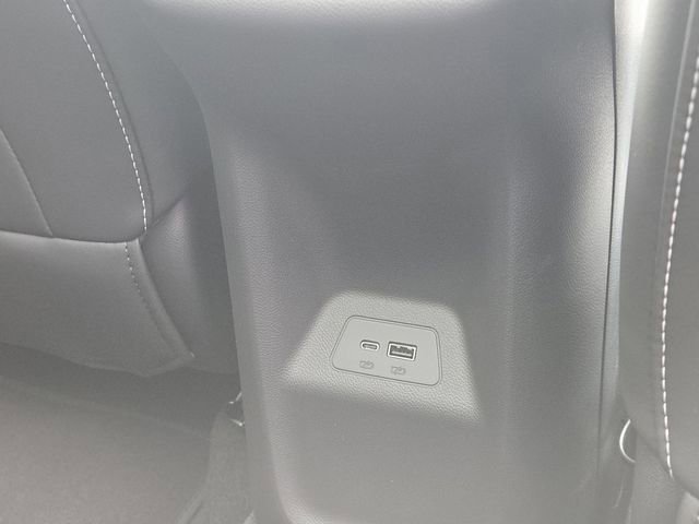 New 2026 Buick Envision Sport Touring image 8