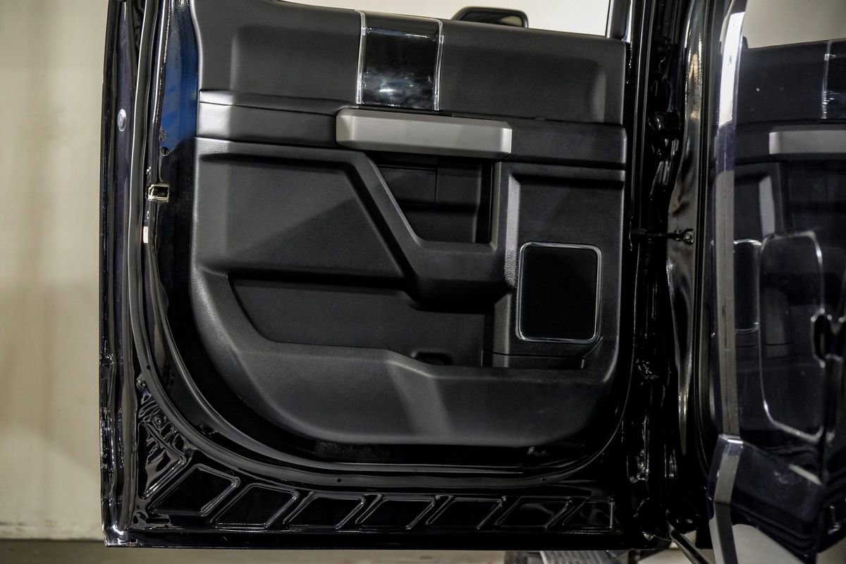 Used 2021 Ford F350 Platinum w/ Tremor Off-Road Package AWD/4WD image 38