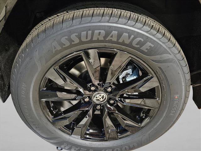 New 2026 Toyota RAV4 SE w/ Convenience Package AWD/4WD image 9