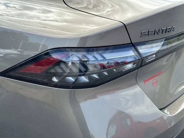 Used 2026 Nissan Sentra SV FWD image 11
