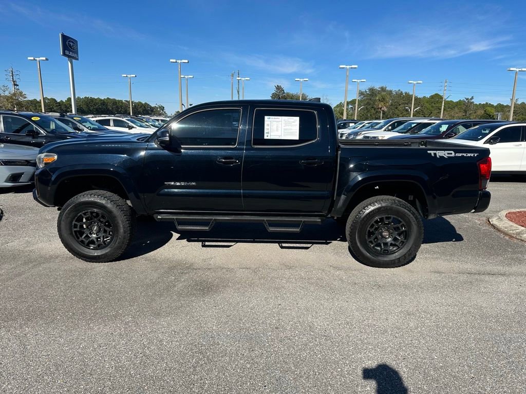 Used 2019 Toyota Tacoma 2WD Double Cab image 11