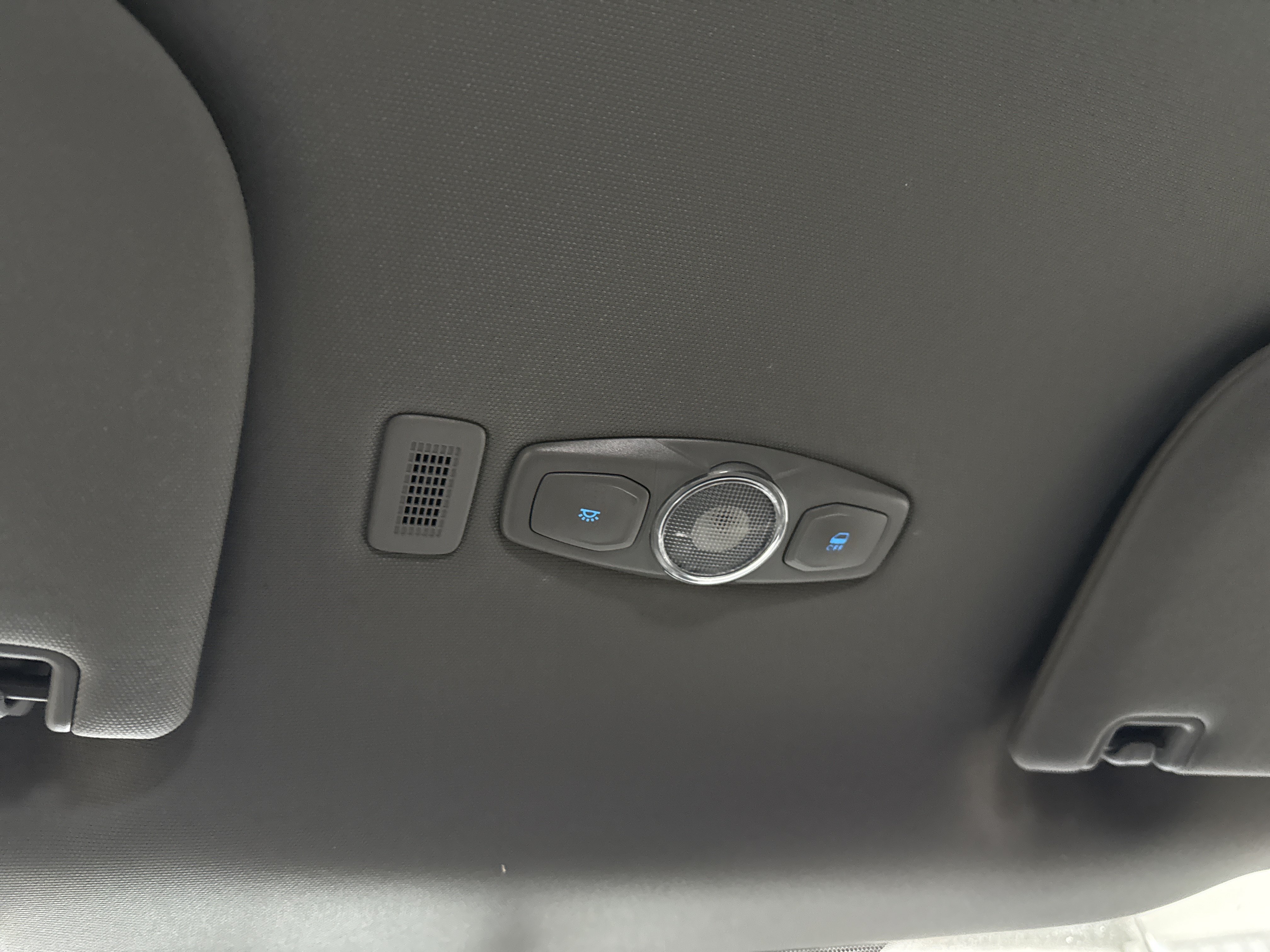 Used 2018 Ford F150 XL w/ Equipment Group 101A Mid AWD/4WD image 12