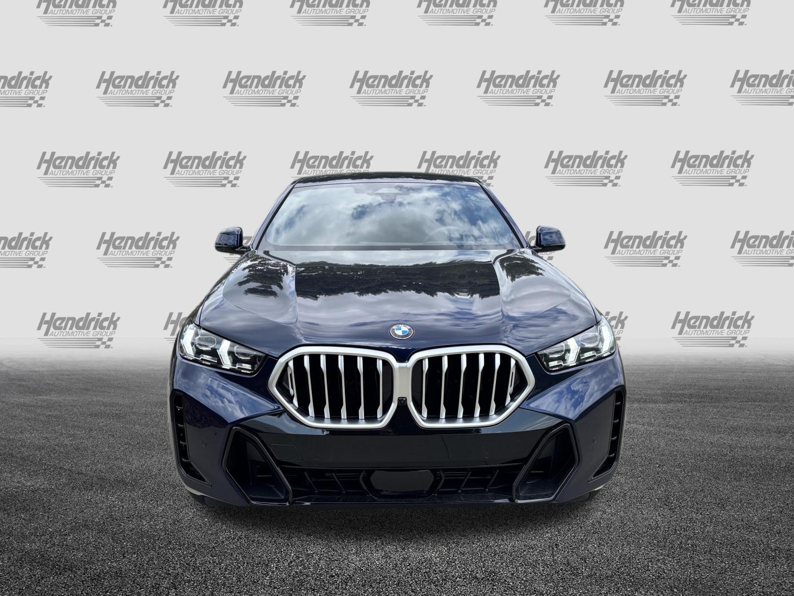 Certified 2026 BMW X6 xDrive40i AWD/4WD image 3