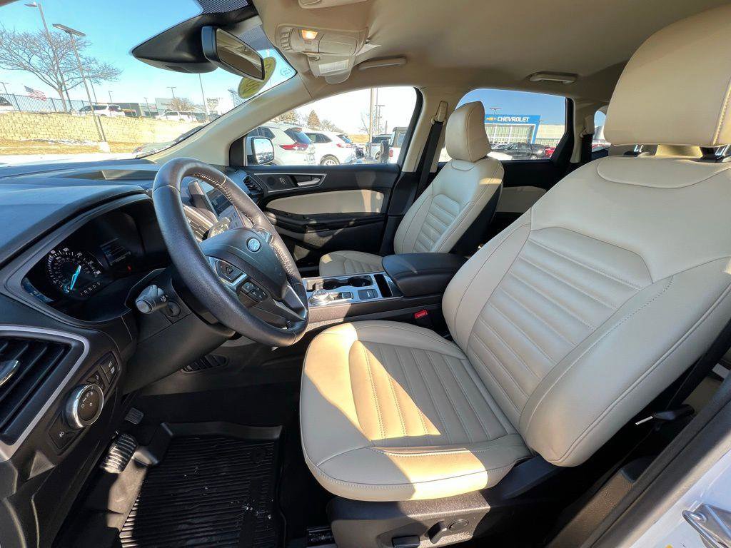 Used 2023 Ford Edge SEL w/ Convenience Package image 18