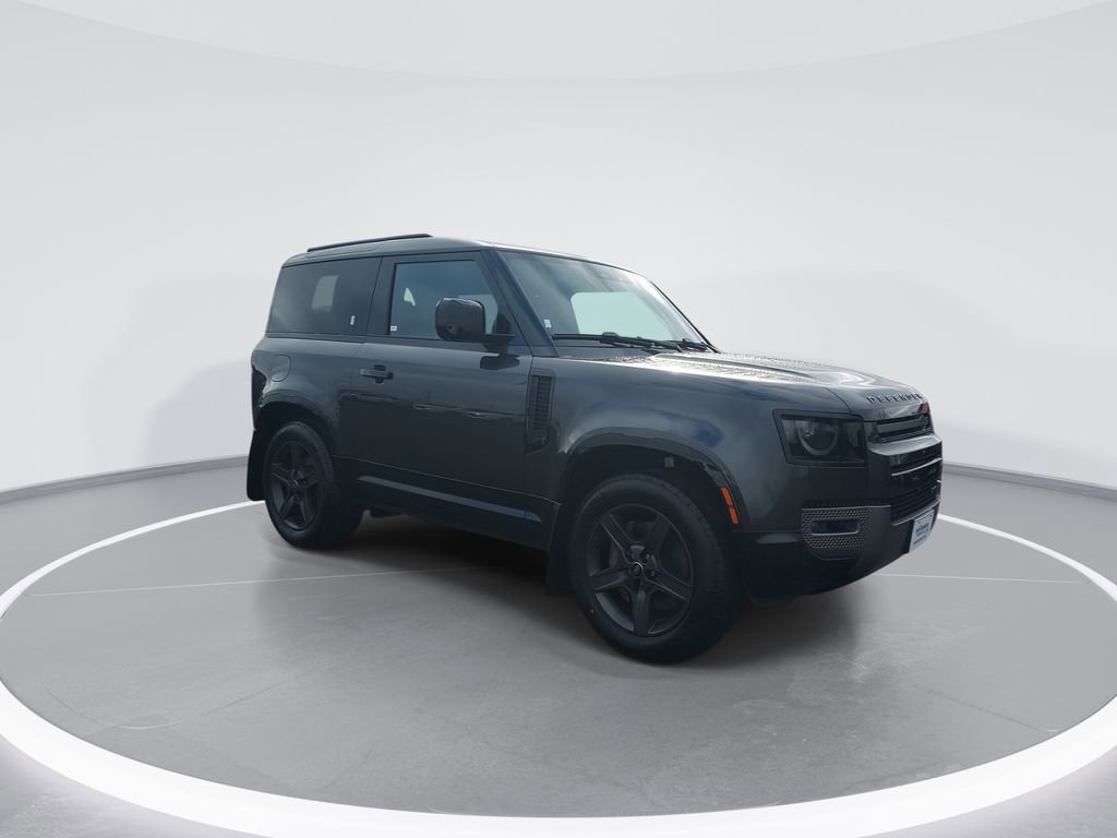 Used 2023 Land Rover Defender 90 X-Dynamic SE image 2