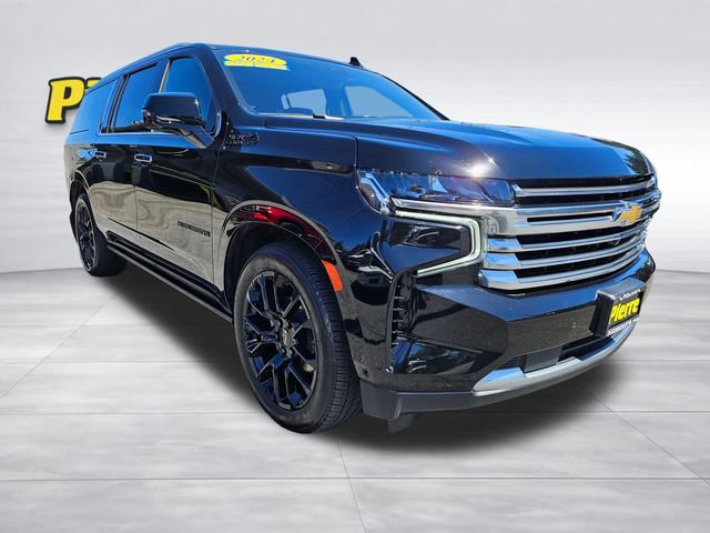 Used 2024 Chevrolet Suburban High Country w/ Advanced Technology Package AWD/4WD image 8