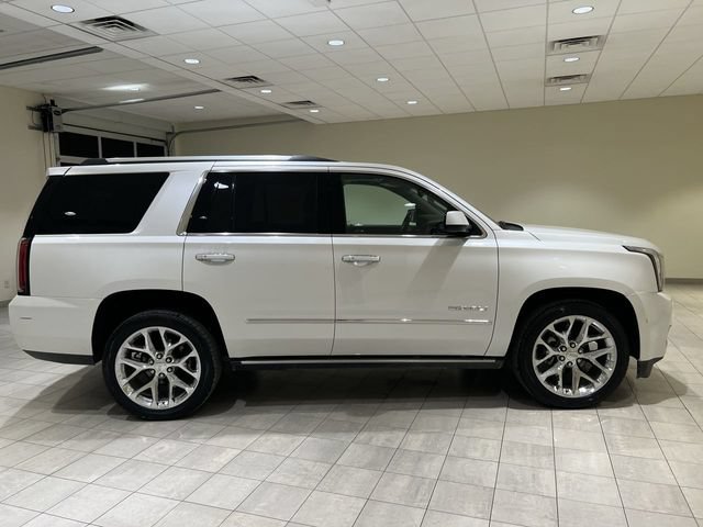 Certified 2019 GMC Yukon Denali w/ Denali Ultimate Package AWD/4WD image 6