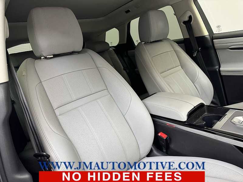Used 2020 Land Rover Range Rover Evoque SE image 21