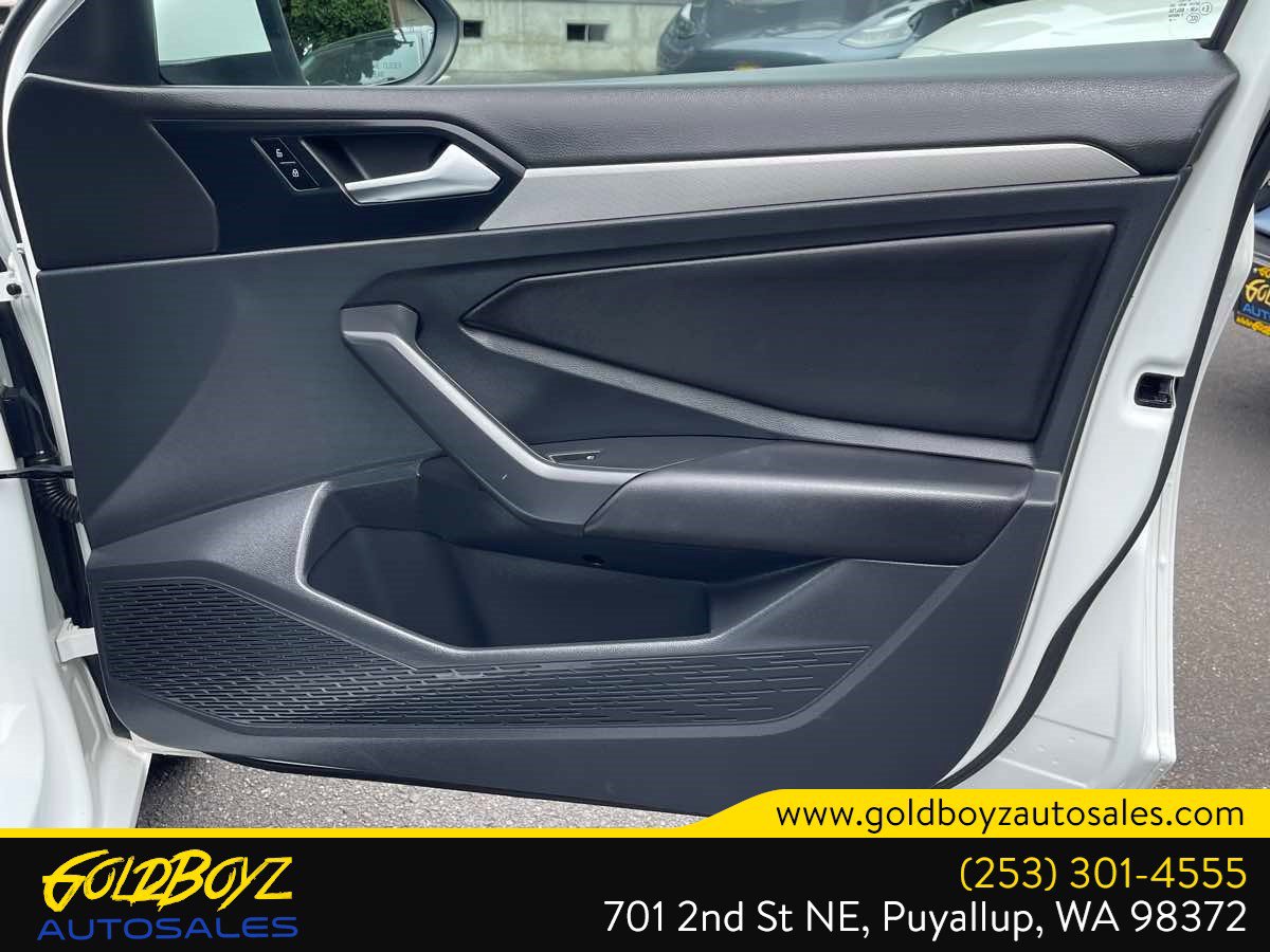 Used 2019 Volkswagen Jetta SE FWD image 29