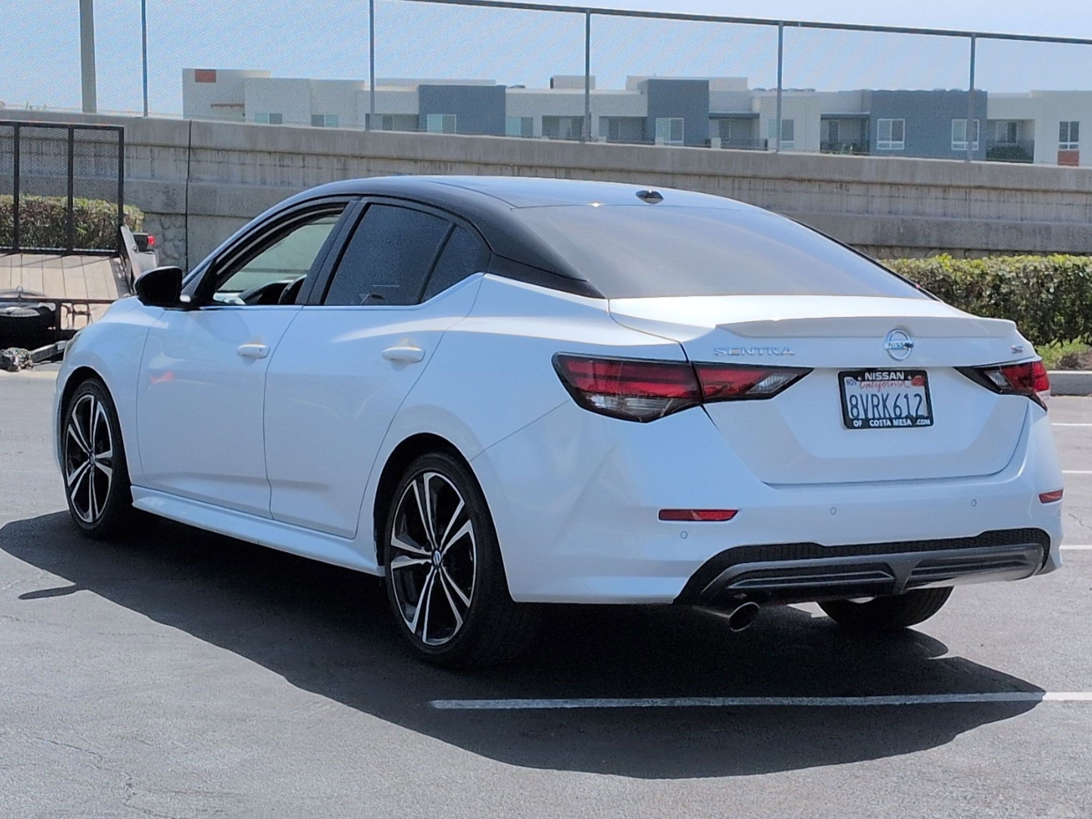 Used 2020 Nissan Sentra SR w/ Premium Package image 8