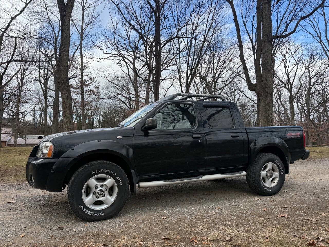 Used 2002 Nissan Frontier SE image 1