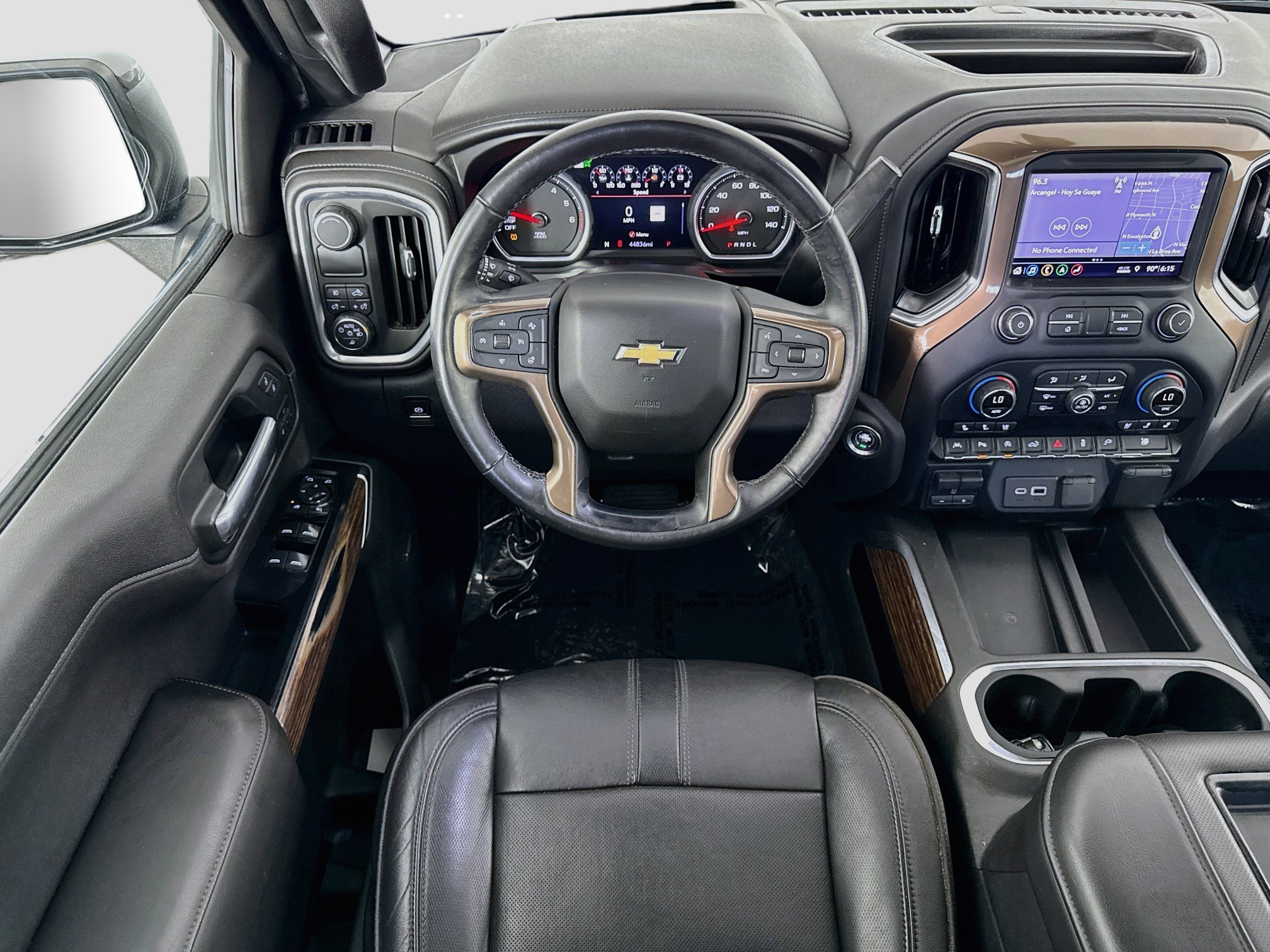 Used 2019 Chevrolet Silverado 1500 High Country w/ Technology Package RWD image 25