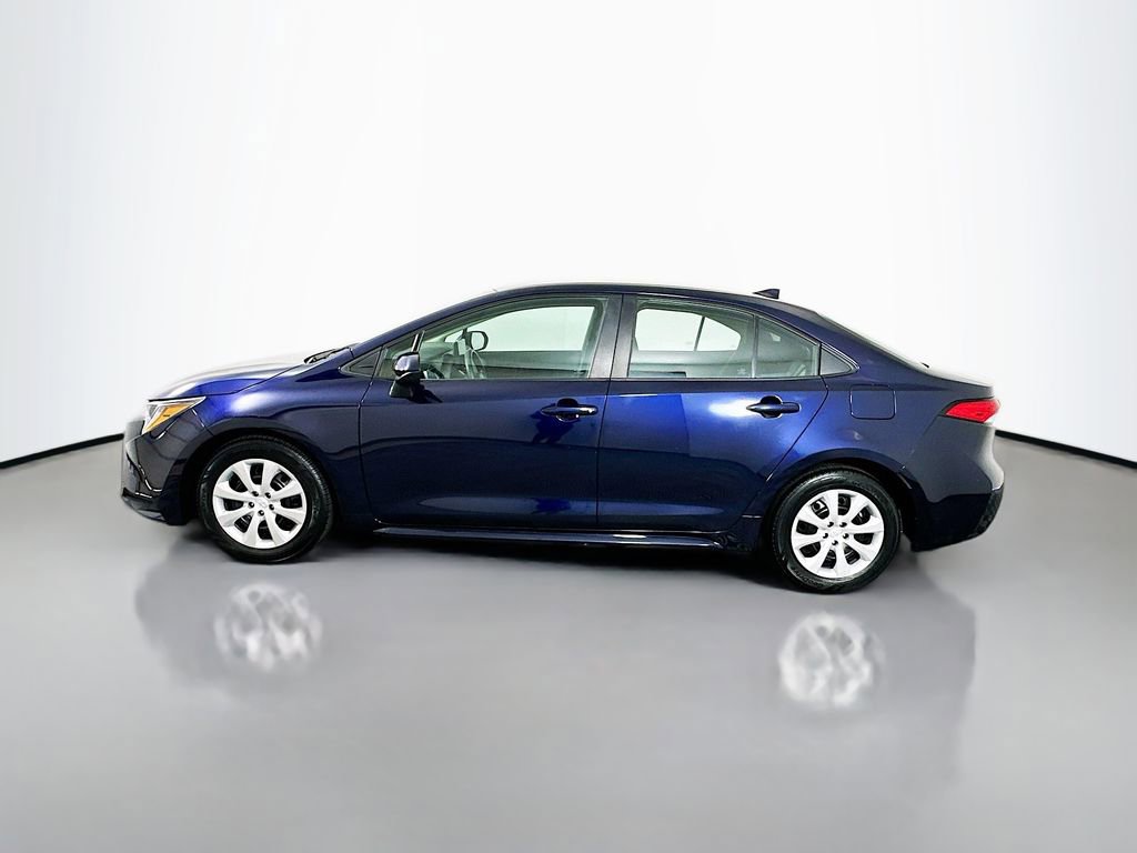 Used 2023 Toyota Corolla LE image 8