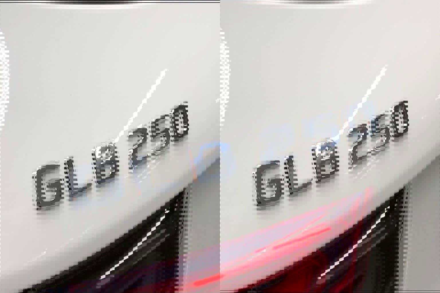 Certified 2022 Mercedes-Benz GLB 250 4MATIC image 14