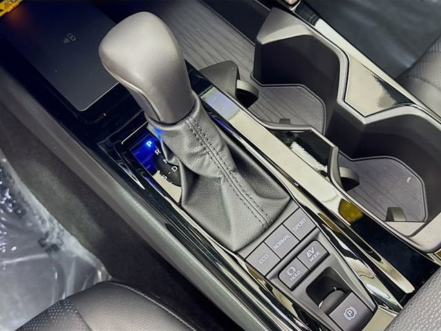 Used 2025 Toyota Camry XSE image 17