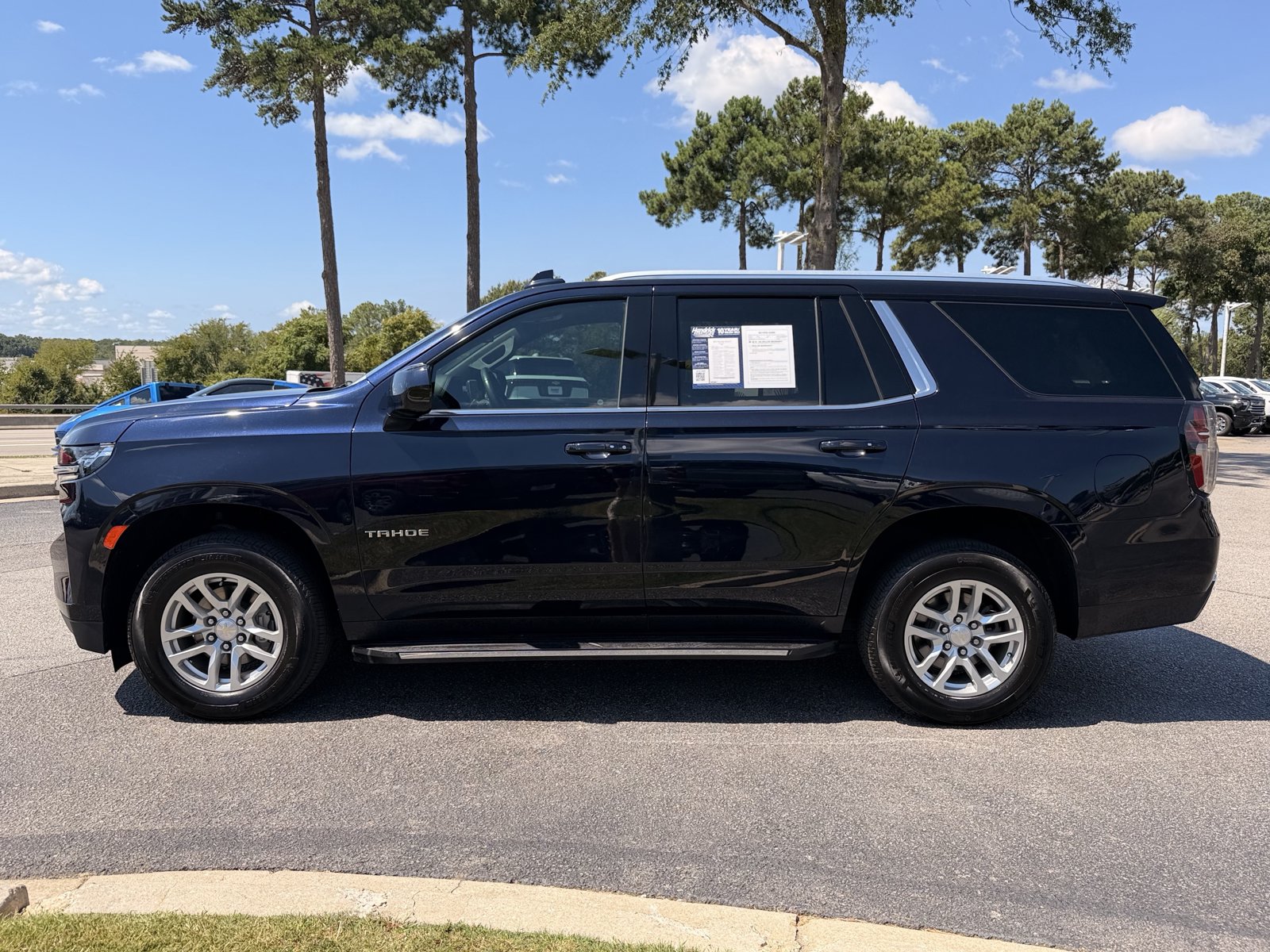 Used 2021 Chevrolet Tahoe LT RWD image 13