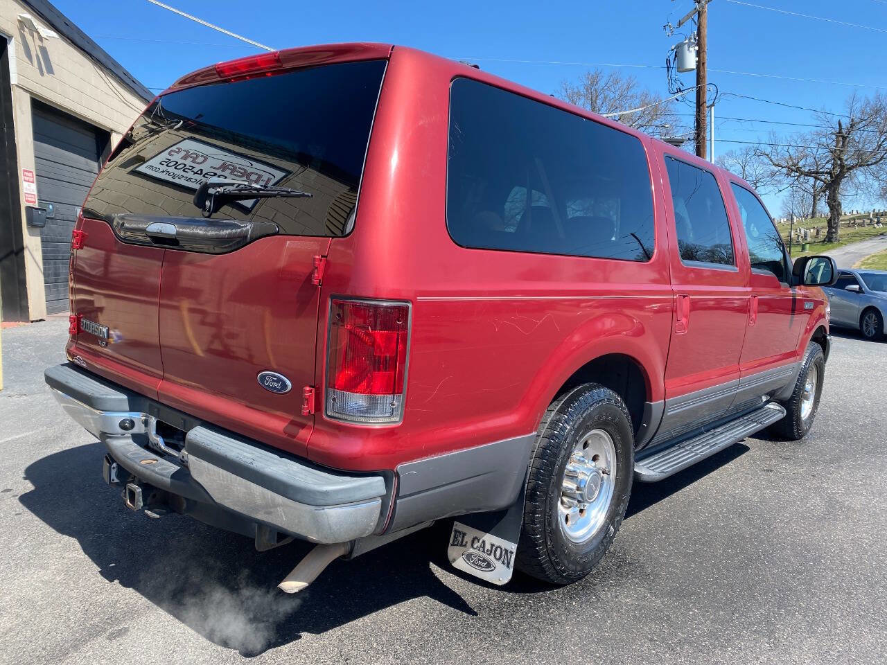Used 2002 Ford Excursion XLT image 3