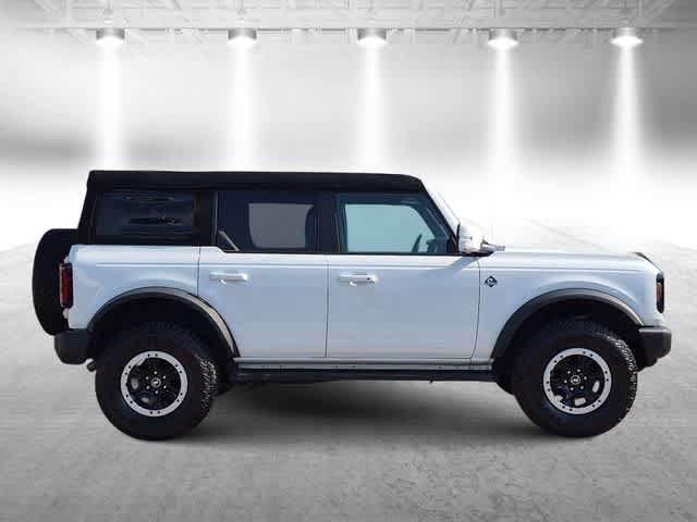 Used 2023 Ford Bronco Outer Banks w/ Sasquatch Package AWD/4WD image 9