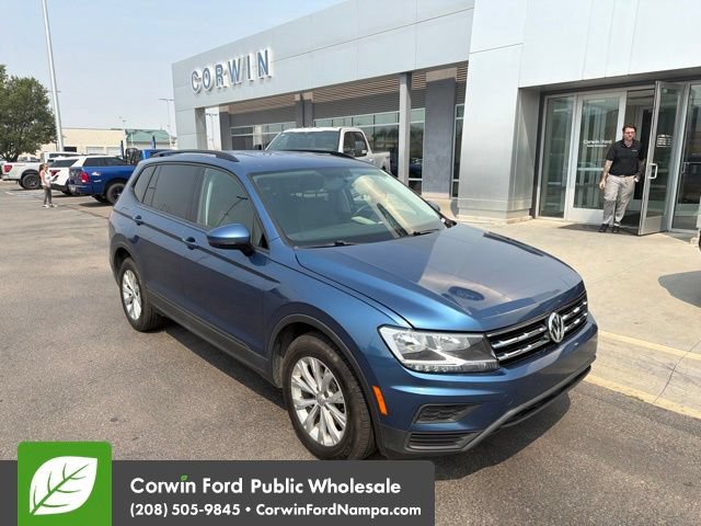 Used 2018 Volkswagen Tiguan S w/ 3rd Row Seat Package AWD/4WD image 1