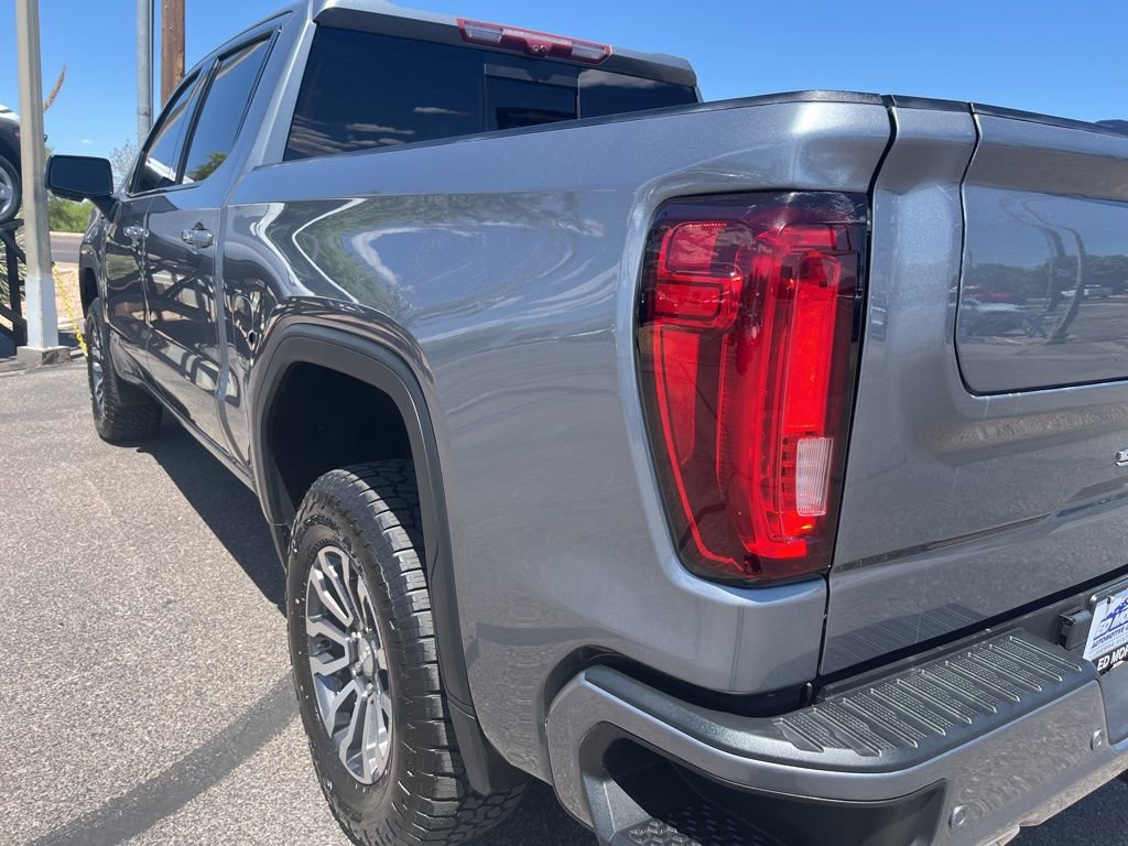Used 2021 GMC Sierra 1500 AT4 w/ Technology Package image 4