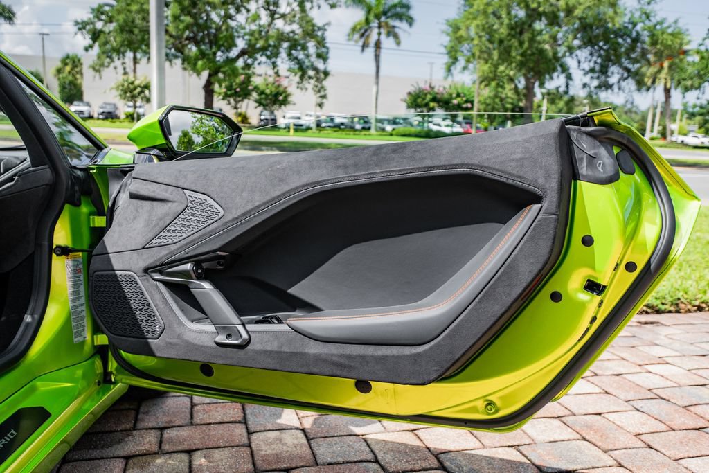 Used 2026 Lamborghini Temerario AWD/4WD image 29