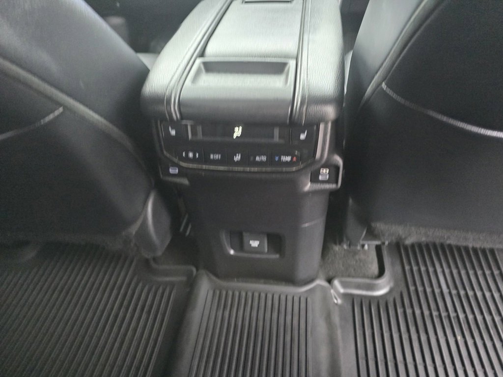Certified 2024 Toyota Grand Highlander Limited image 15