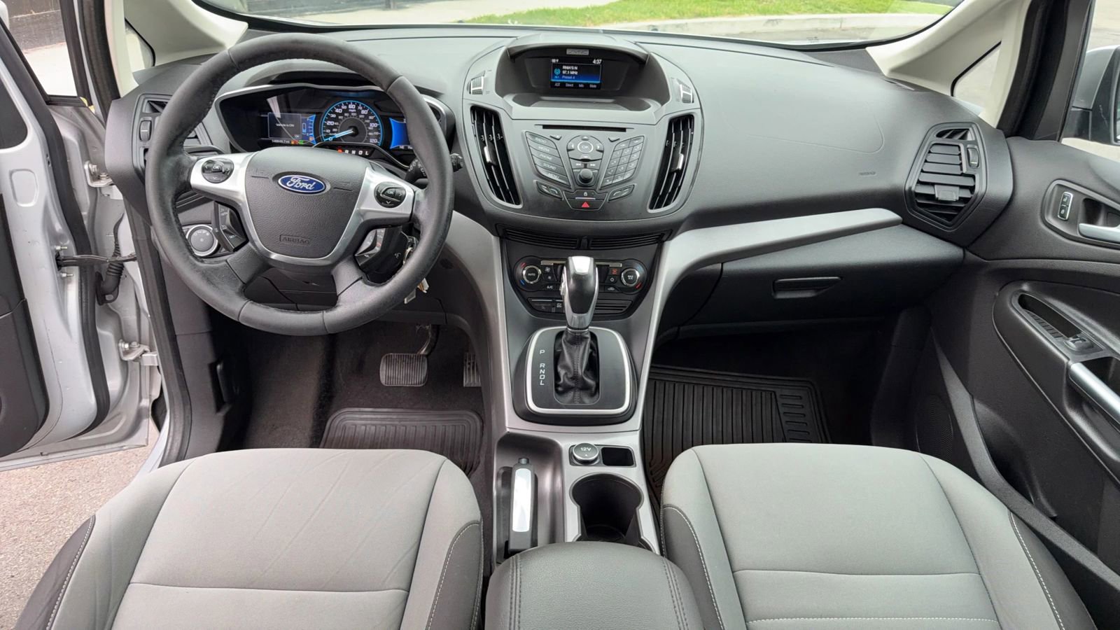 Used 2016 Ford C-MAX SE w/ Interior Protection Package image 29