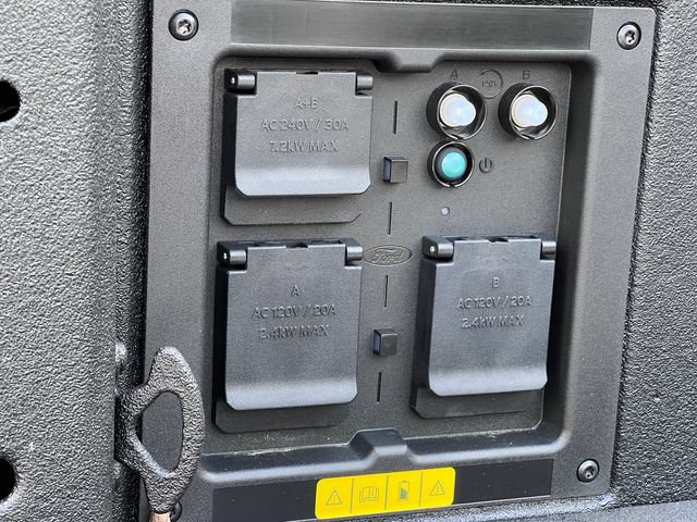 New 2025 Ford F150 Lightning Flash AWD/4WD image 11