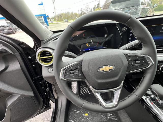 New 2026 Chevrolet Trax LT FWD image 12