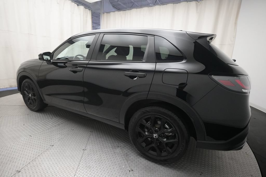 Used 2024 Honda HR-V Sport image 32